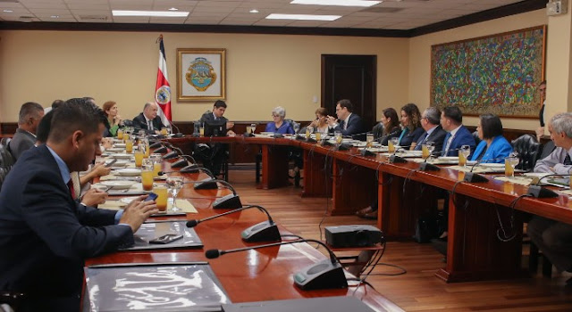 Diputados costarricenses irán a Rusia por invitación oficial Diputados de Costa Rica en sesión legislativa.