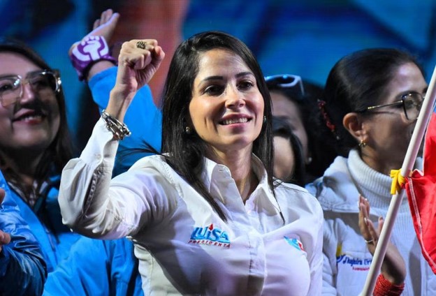 Estas son las propuestas económicas del plan de Gobierno de la candidata Luisa González Retrato de Luisa González.