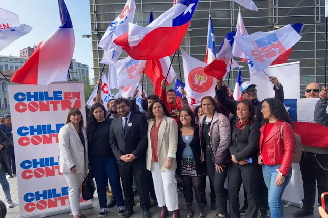 Oficialismo en Chile lanza campaña “En contra” y anuncia a sus voceros Mapa de Chile en colorido diseño gráfico.
