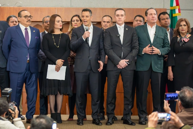 Estos son los expriístas que respaldarán a Claudia Sheinbaum Logotipo del Partido Revolucionario Institucional (PRI).