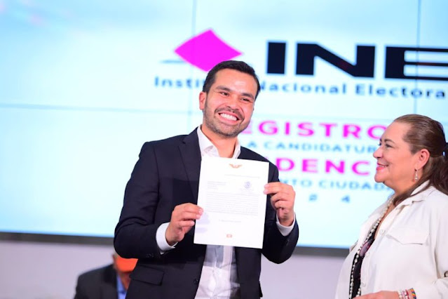 Álvarez Máynez se registra ante el INE como candidato presidencial de México Logo del Instituto Nacional Electoral de México.