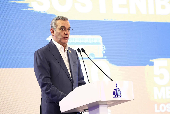 Abinader anuncia reformas transformadoras para el futuro de la República Dominicana Abinader habla sobre reformas para relanzar el país.