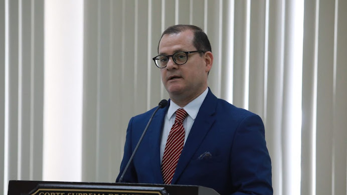 Panamá: Deuda municipal supera los 100 Millones, advierte Roberto Ruiz, Vicealcalde Electo Roberto Ruiz Díaz renuncia a precandidatura presidencial.