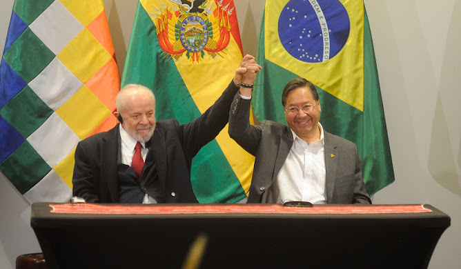 Economistas instan a Bolivia a ajustarse para aprovechar acuerdos con Brasil Lula y Arce celebran nuevas relaciones Brasil-Bolivia.