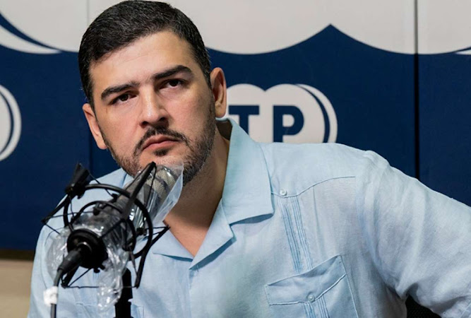 Aquiles Álvarez, Alcalde de Guayaquil, enfrenta nueva denuncia por violencia política de género Imagen abstracta con tonos oscuros y luces.