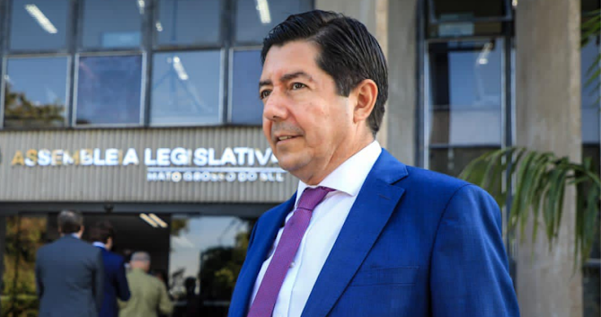 TER rechaza solicitud de nulidad de Jonathan Velásquez, alcalde de Antofagasta en caso de abandono de deberes Alcalde de Antofagasta en evento oficial.