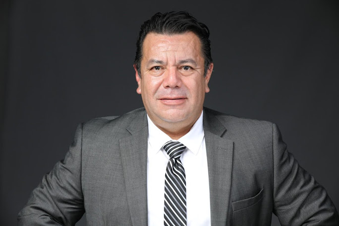 El contexto de la elección del sistema judicial Retrato de Alberto Rivera.