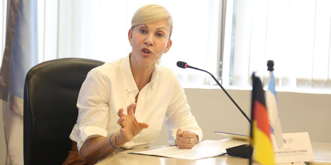 Dilian Toro, gobernadora del Valle del Cauca y comunidades indígenas planifican proyectos para el 2025