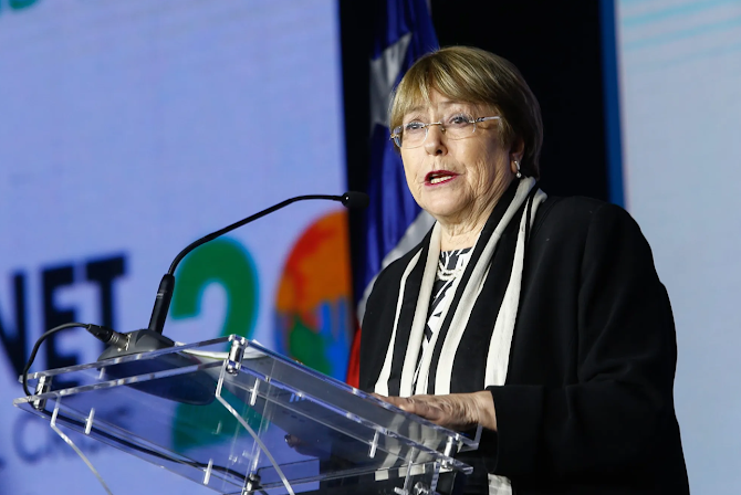 Rincón critica la falta de nuevos liderazgos en la izquierda chilena y descarta a Bachelet como opción Captura de pantalla del 12 de febrero de 2025.