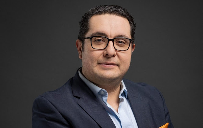 Elecciones judiciales en México: la certeza de la incertidumbre Concepto de energía solar Helios.