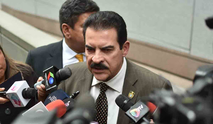 Manfred Reyes Villa revelará pronto a su compañero de fórmula presidencial Manfred afirma que Bolivia busca un cambio.