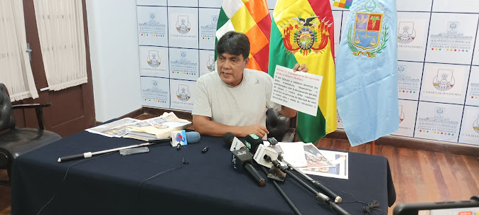 Denuncian a Manfred Reyes Villa por presunto ocultamiento de bienes y rentas Imagen de WhatsApp del 28 de febrero de 2025.