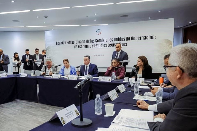 Avanza en el Senado la Ley Nacional para Eliminar Trámites Burocráticos Imagen de un paisaje natural sereno.