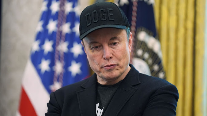 Elon Musk tilda de “abominación repugnante” el plan fiscal de Trump Elon Musk y la ley fiscal de Trump