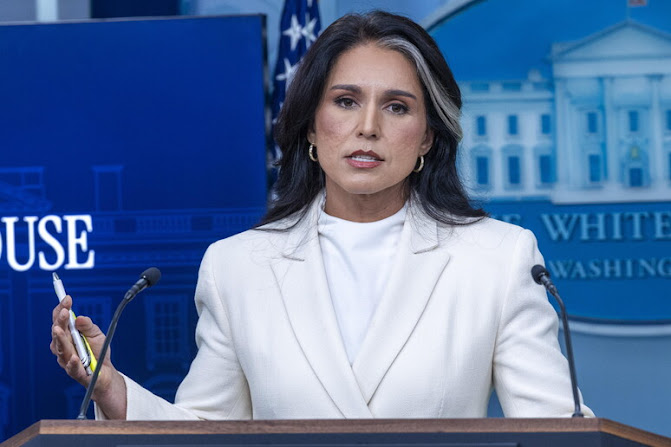 Republicanos exigen fiscal especial para investigar a Obama por supuesta conspiración contra Trump Fondo de arte abstracto colorido y moderno.