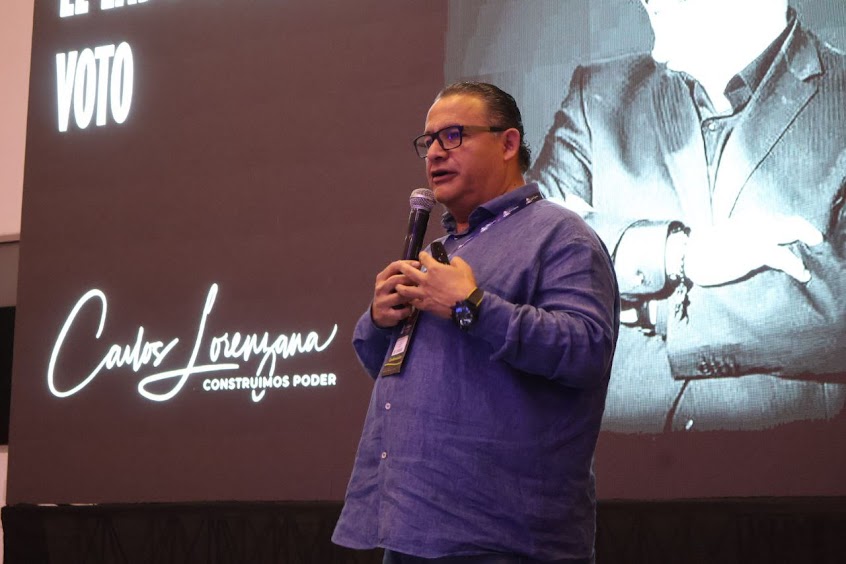 Carlos Lorenzana analiza el “lado oscuro del voto” en la Cumbre Mundial de Comunicación Política Imagen de un paisaje natural sereno.