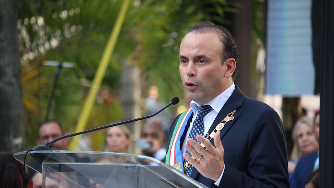 Éder aclara que visita de alcaldes a Washington no incluirá debate sobre descertificación Captura de pantalla del 8 de septiembre de 2025.