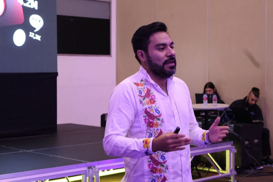 Gustavo Zúñiga en la Cumbre Cartagena: “Conocer a tu público es clave para inspirar” Foto de un paisaje natural.