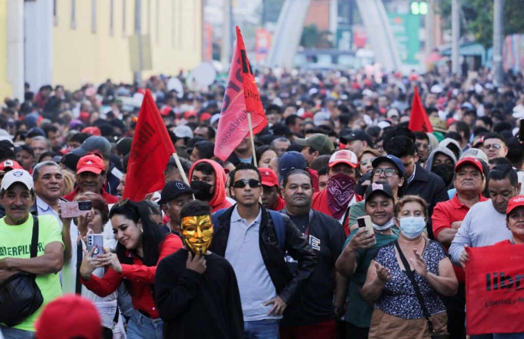 Honduras: Alcaldes liberales convocan reunión clave para recomponer la unidad del partido