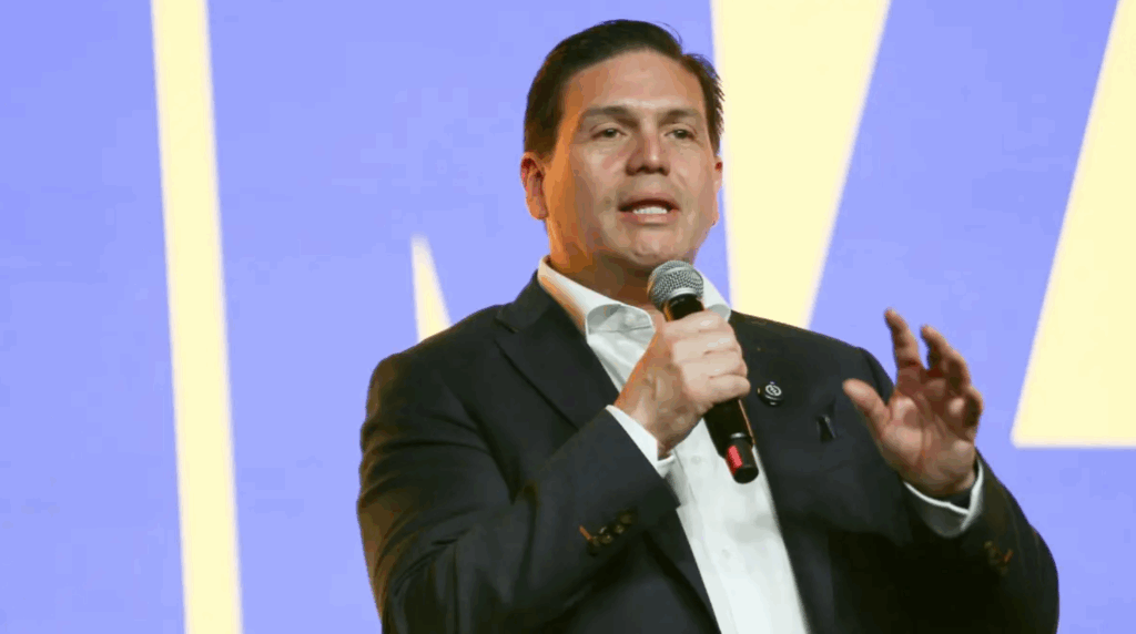 Juan Carlos Pinzón se une a la Gran Consulta por Colombia con la mira en la Presidencia Juan Carlos Pinzón