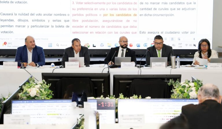 Discusión sobre el voto plancha frena reformas electorales en Panamá