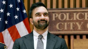 Alcalde de Nueva York exige liberar a empleado detenido por ICE