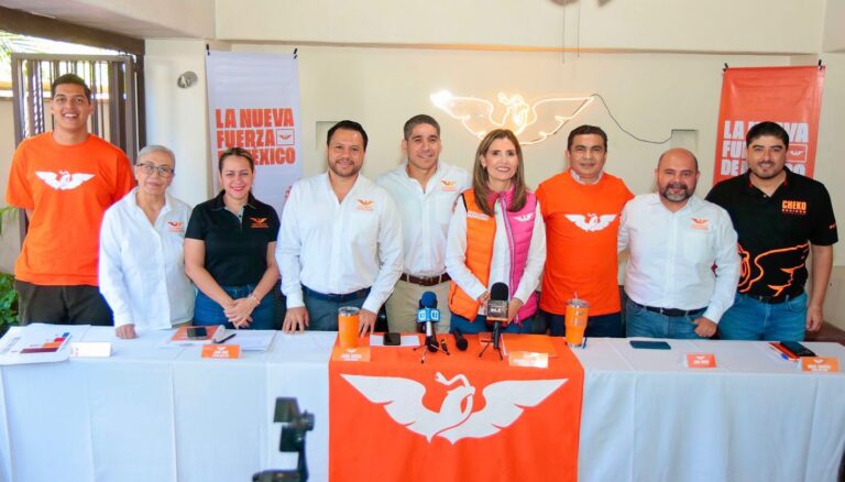 Juan Carlos Pinto se incorpora a Movimiento Ciudadano en Colima