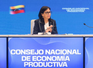 Venezuela firma su primer contrato de exportación de gas licuado