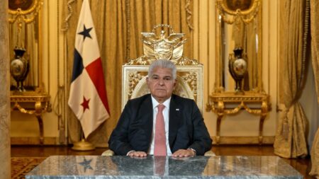 Mulino presenta plan para transición tras fallo sobre Panama Ports