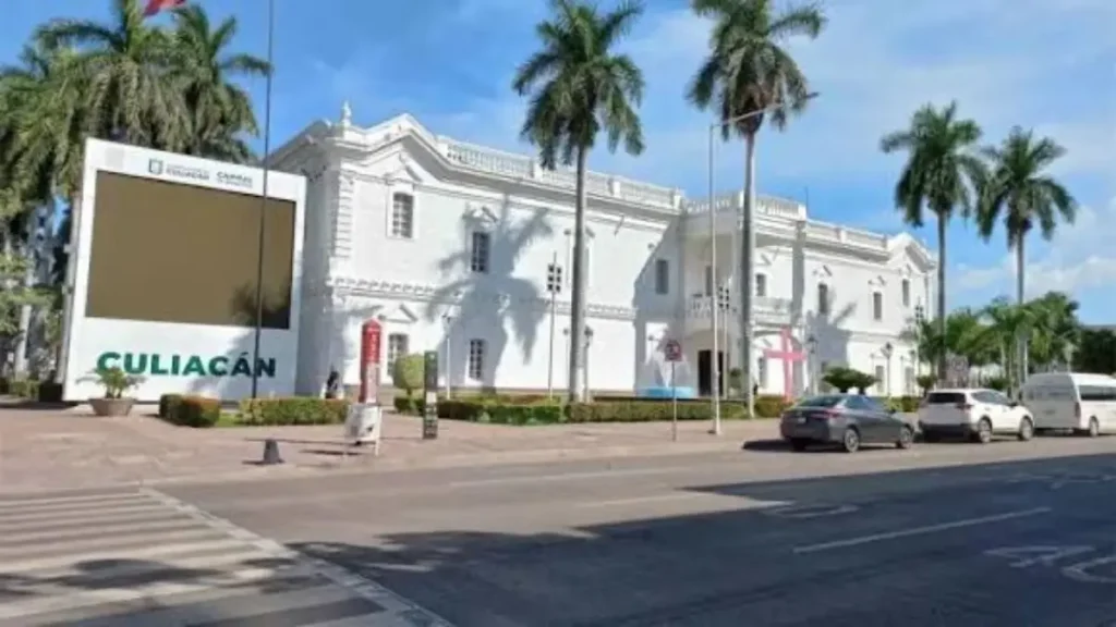 Alcalde de Culiacán renueva gabinete para mejorar servicios