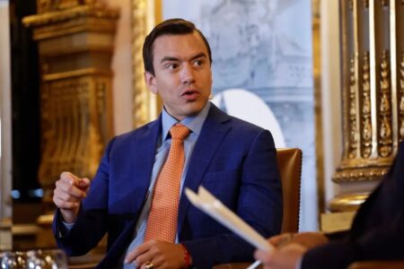 Ecuador: Noboa propone deducción fiscal por vivienda social Ecuador: Noboa propone deducción fiscal por vivienda social