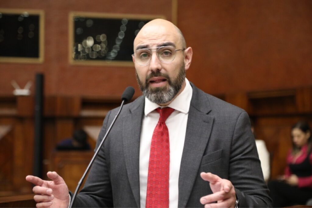 Fiscalización admite nuevas pruebas en juicio político a Mario Godoy