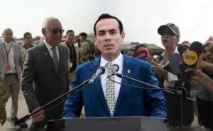 Ministros respaldan a Jerí ante denuncias por contrataciones en Palacio