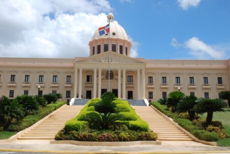 República Dominicana emite bonos y suma US$2,750 millones a deuda