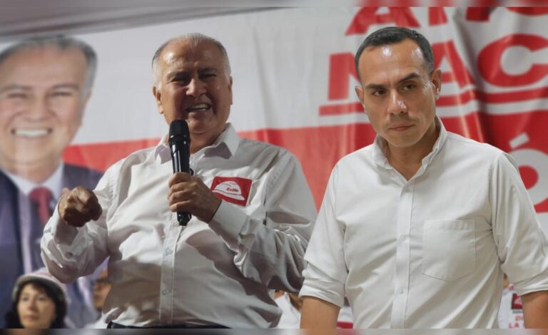 López Chau exige renuncia de Jerí y respalda censura en Congreso López Chau exige renuncia de Jerí y respalda censura en Congreso