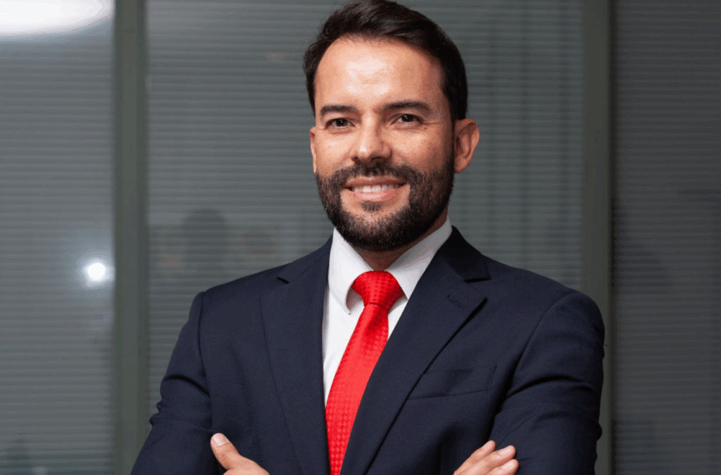 Gerald Bogantes: fe, conservadurismo y la disputa por el rumbo institucional de Costa Rica