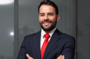 Gerald Bogantes: fe, conservadurismo y la disputa por el rumbo institucional de Costa Rica