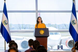 Aeropuerto de El Salvador recibe sello “Family Friendly” Aeropuerto de El Salvador recibe sello “Family Friendly”