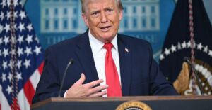 Trump advierte nuevas acciones contra Cuba tras bloqueo petrolero Trump advierte nuevas acciones contra Cuba tras bloqueo petrolero