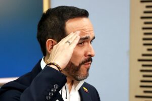 Abelardo de la Espriella apuesta por romper con la política tradicional Abelardo de la Espriella apuesta por romper con la política tradicional