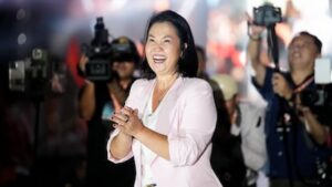 Keiko Fujimori avanza a segunda vuelta presidencial en Perú 2026