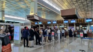 Alza del combustible obliga a aerolíneas a ajustar servicios en Guatemala