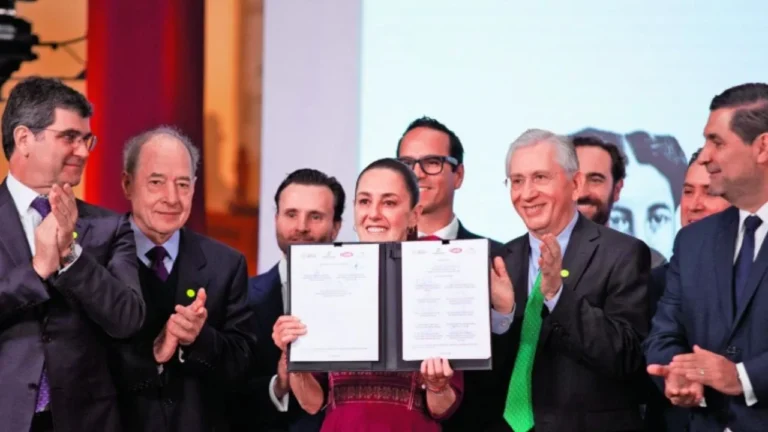 Gobierno prioriza acero mexicano en obras públicas e infraestructura