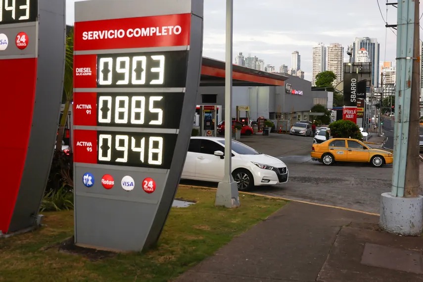 Panamá inicia venta de combustible subsidiado para transportistas Panamá inicia venta de combustible subsidiado para transportistas