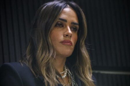 Morena denuncia a Rojo de la Vega ante el INE por promoción indebida