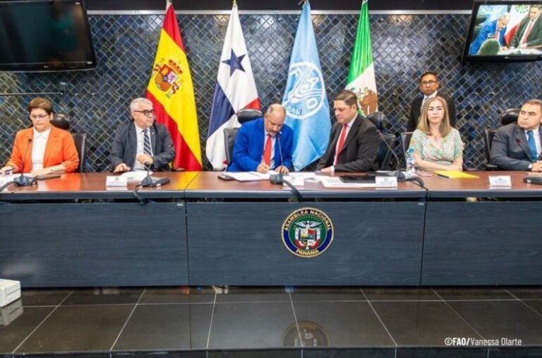 Panamá firma pacto regional para fortalecer seguridad alimentaria Panamá firma pacto regional para fortalecer seguridad alimentaria