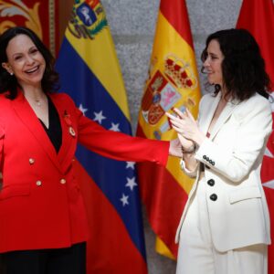 María Corina Machado recibe Medalla de Oro en Madrid