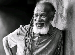 Fallece Ernie Smith, leyenda del reggae jamaicano, a los 80 años