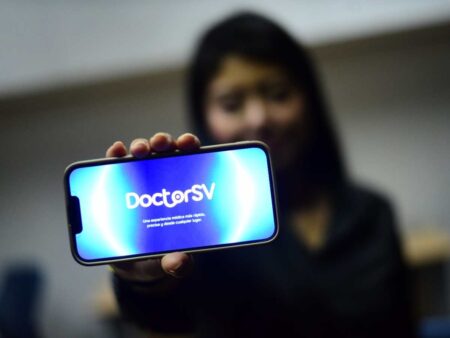 Asamblea aprueba $75 millones para expansión de Doctor SV