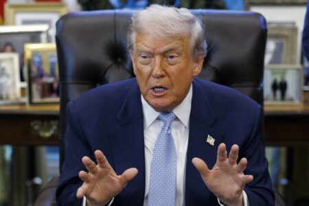 Trump extiende alto el fuego con Irán sin plazo para acuerdo